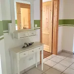 Apartman Held